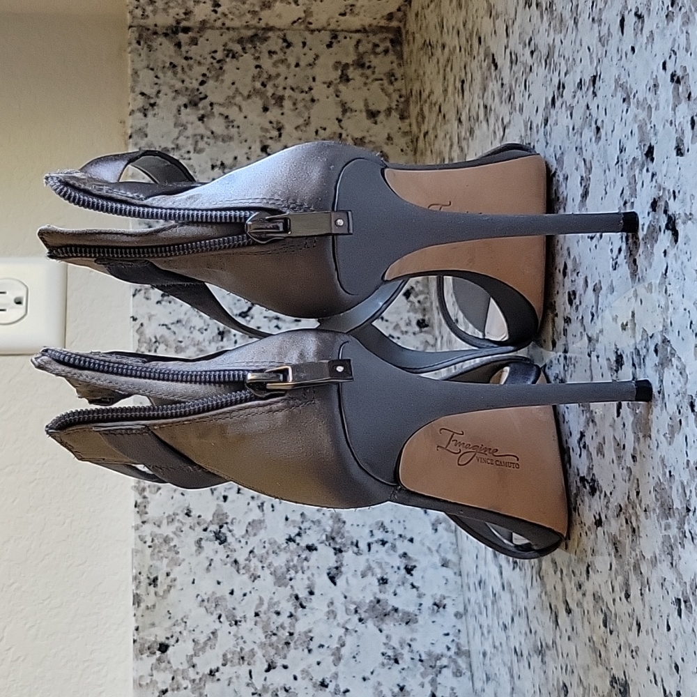 !!! SOLD !!!!  Vince Camuto Imagine Devin Satin Sandals US 9 !!! SOLD !!!! - Picture 10 of 10